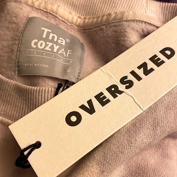 NEW TNA Cozy Fleece Mega tie-dye crew Sweater ⭐️⭐️⭐️⭐️ - Picture 12 of 13